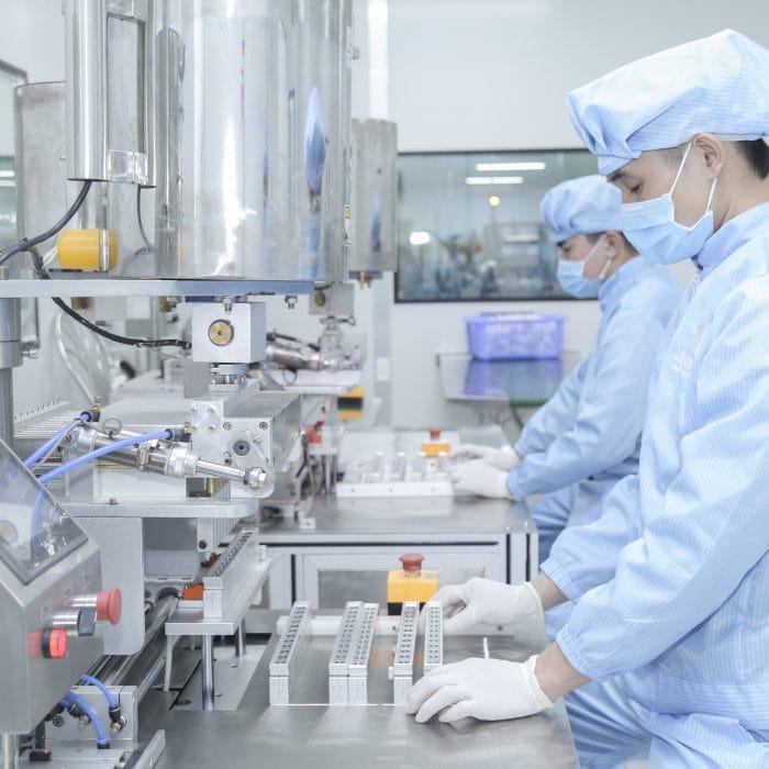Giai đoạn nghiên cứu sản phẩm tại phòng R&D Tập đoàn Dược phẩm Thái Hương