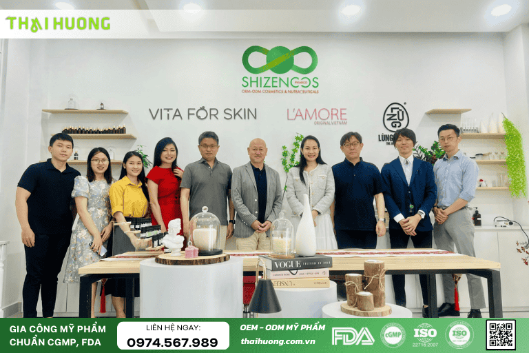 Tập thể cán bộ công nhân viên Shizencos