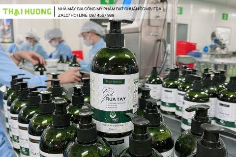 Sản phẩm nước rửa tay rất được ưa chuộng trên thị trường được gia công tại nhà máy Thái Hương